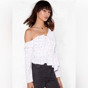 NWT Nasty Gal off the shoulder spotted Ruffle Blouse in size 8